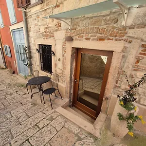 Apartment Noellica